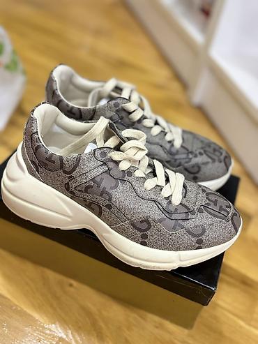 gucci ayaqqabı: Məhsul: Gucci GG Supreme qadın krossovkaları - Model: GG Supreme — 1