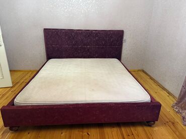 Bıçaqlar: İkinəfərlik çarpayı, Bazasız, Matras ilə
