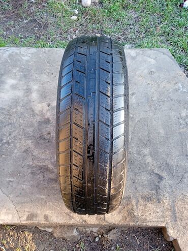 Шины: Шины 185 / 70 / R 14, Всесезонная, Б/у, 1 шт, Легковые, Китай, Bridgestone