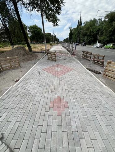 Евробрусчатка: Прессованная брусчатка высокого качества,в форме кирпича,есть все — 10