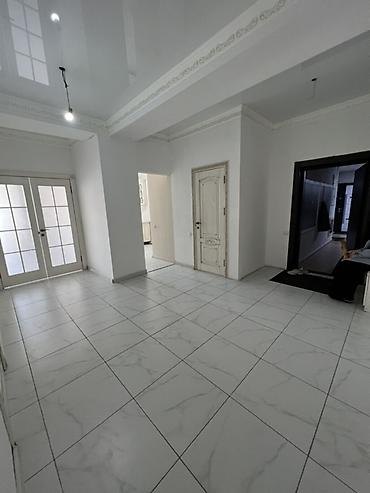 продаю квартиру 7мкр: 3 комнаты, 118 м², 7 мкр Индивидуалка, 9 этаж, Дизайнерский ремонт — 7