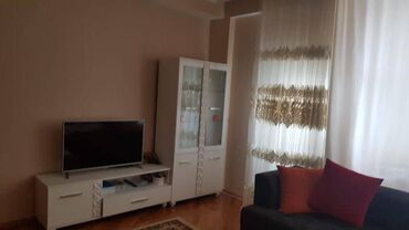 Uzunmüddətli kirayə mənzillər: Elimlər metrosuna yaxin 9 mertebeli binanın 8-ci mərtəbəsində — 3