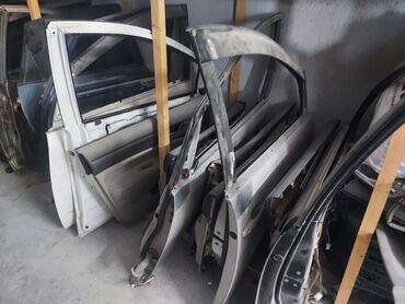 Радиаторы: Левая передняя, Toyota Prius, 2007 г., Платная доставка