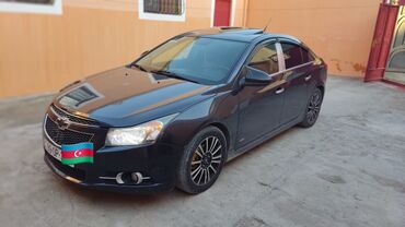 Chevrolet: Chevrolet Cruze: 1.4 l | 2014 il 111000 km Sedan — 3