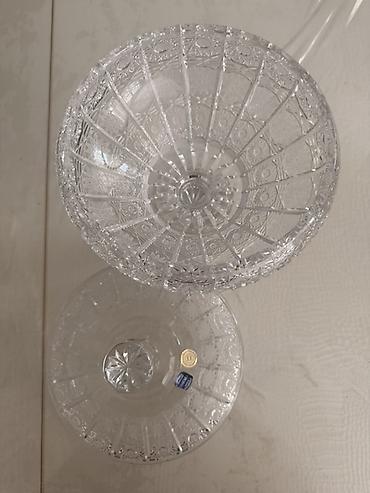 Qab-qacaq və mətbəx ləvazimatları: Kristal qapaqlı şirniyyat qabı - Material: şəffaf kəsmə kristal/şüşə — 2