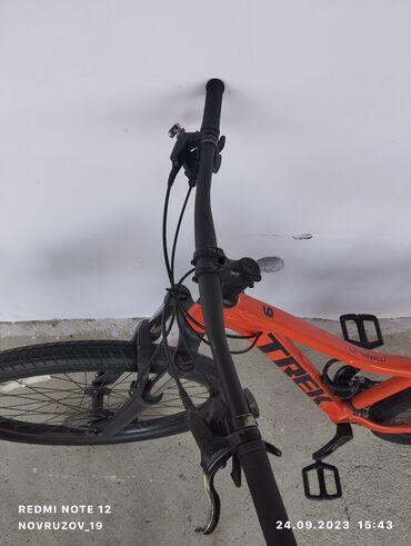 İdman velosipedləri: İşlənmiş Trek velosipedi Trek, 28", sürətlərin sayı: 16, Pulsuz çatdırılma — 5