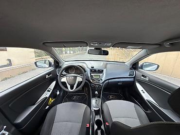 hyundai accent 2016: Salam 167000 km probeq orjinal problemsiz maşın qiymət 15400 AZN — 5
