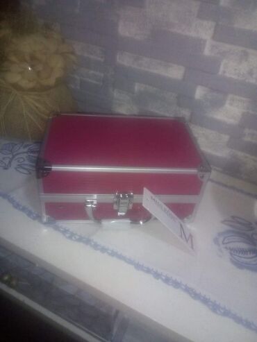 Šminka: Fantastican idealan za poklon,originalan ❤Miss Rose kofer sa — 7