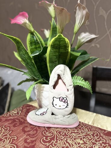 vector robot qiymeti: Для девочек, 28, Hello Kitty