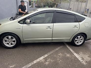 Toyota: Toyota Prius: 1.5 л | 2009 г. Хэтчбэк — 4