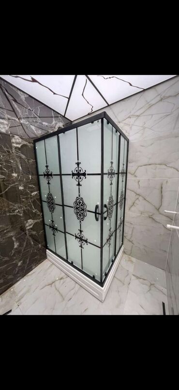 Duş kabinaları, arakəsmələr: Yeni Üstü açıq kabina, Künc üçün, Pulsuz çatdırılma — 30