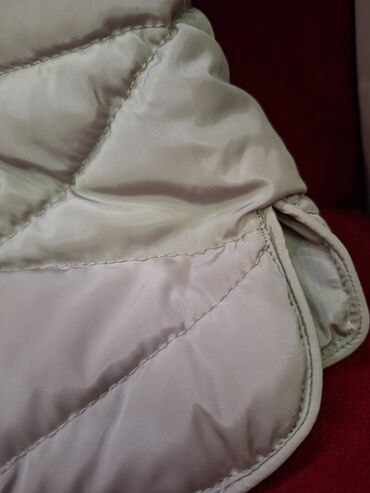 Zimske jakne: Ženska zimska jakna sa kapuljačom i krznom koji se skidaju — 9