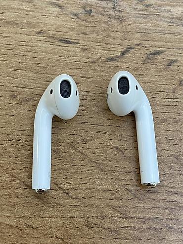Наушники: Беспроводные наушники-вкладыши, Apple, AirPods 2, Б/у — 2