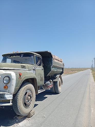 ZİL: Salam alekum maşın super vəziyyətdədir karbliyatoruna əl gəzdirmək — 3