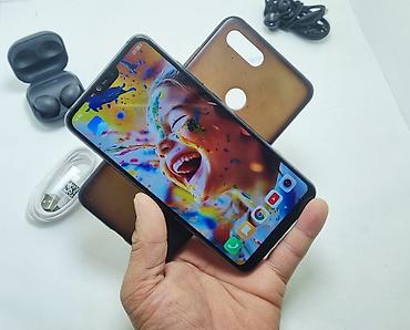 Xiaomi: Xiaomi, Mi 8 Lite, Б/у, 128 ГБ, цвет - Черный, 2 SIM — 1
