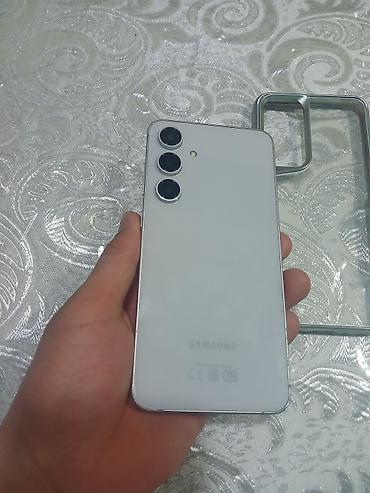 Samsung: Samsung Galaxy S24 FE, 256 GB, rəng - Ağ — 5