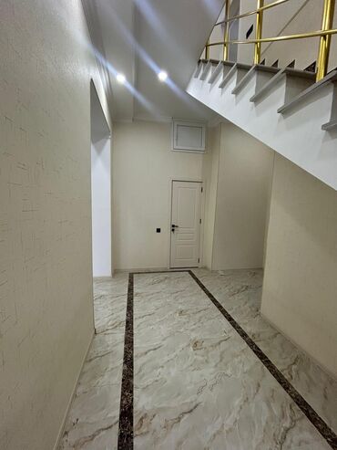 Həyət evləri və villaların satışı: Binəqədi qəs. 6 otaqlı, 240 kv. m, Kredit yoxdur, Yeni təmirli -da lalafo.az — 18 Həyət evləri və villaların satışı: Binəqədi qəs. 6 otaqlı, 240 kv. m, Kredit yoxdur, Yeni təmirli — 18