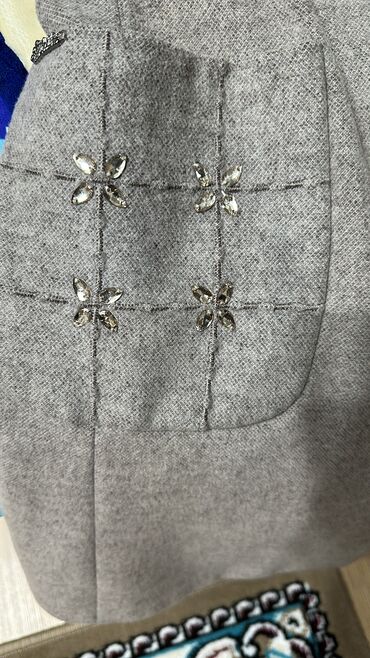 Paltolar: Palto ideal veziyyetde tebii sobol mexnen. Baha alınıb tecili -da lalafo.az — 10 Paltolar: Palto ideal veziyyetde tebii sobol mexnen. Baha alınıb tecili — 10