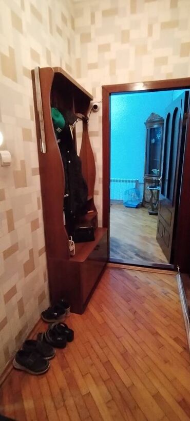 Köhnə tikili: Bakı, 4-cü mikrorayon, 4 otaqlı, Köhnə tikili, 119 kv. m — 10