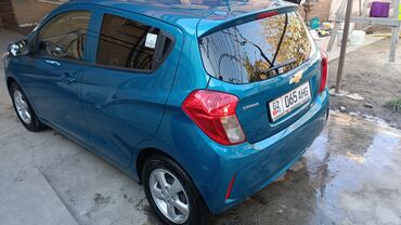 Chevrolet: Chevrolet Spark: 2020 г., 1 л, Автомат, Бензин, Хэтчбэк — 3