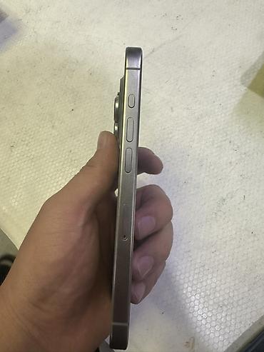 iphone 2 sim: Смартфон Apple iPhone (серия Pro) в серебристо-сером цвете. Ключевые — 3