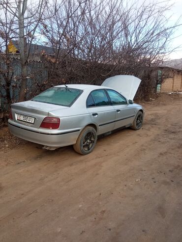 Honda: Honda Accord: 2001 г., 1.8 л, Механика, Бензин, Внедорожник