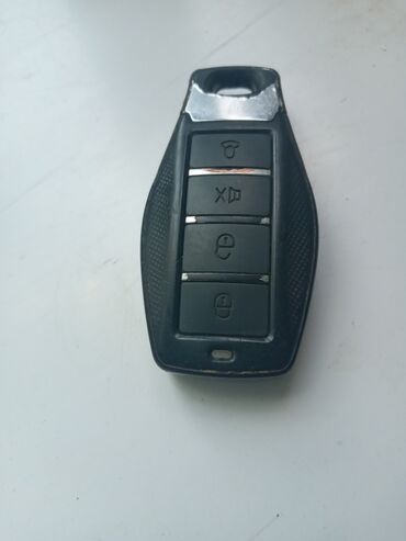 авто сигнализация: Продаю брелок автосигнализаци 100 сом