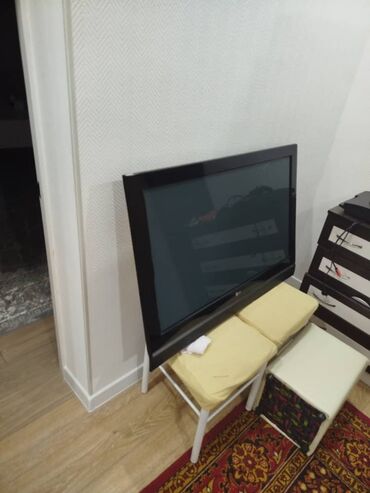 Телевизоры: Продаю Телевизор LG42PC5RV