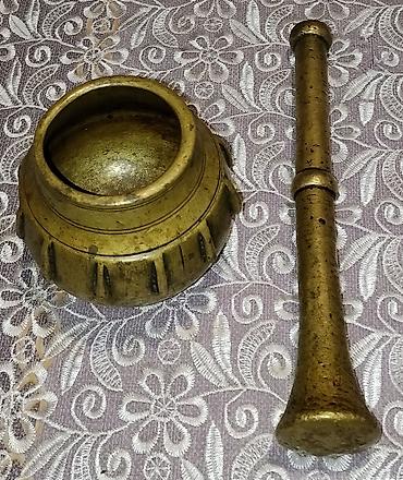 İncəsənət və kolleksiyalar: Misin-gödəkçə (havan) dəsti – pirinç/bronz Latun materialdan - Dəst — 4