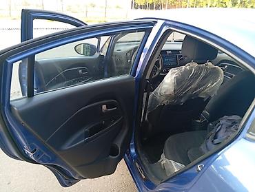 nissan note 2013: Kia Rio: 1.4 l | 2013 il Sedan — 8