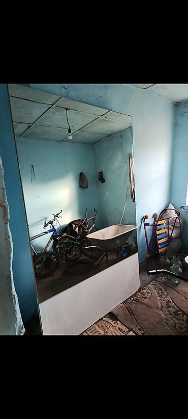 фото 3 на 4: Большое настенное зеркало - Тип: прямоугольное, навесное/приставное - — 1