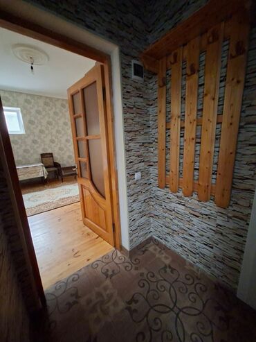 Uzunmüddətli kirayə mənzillər: 2 otaqlı mənzil – geniş və işıqlı plan Xüsusiyyətlər: - Aydın — 5