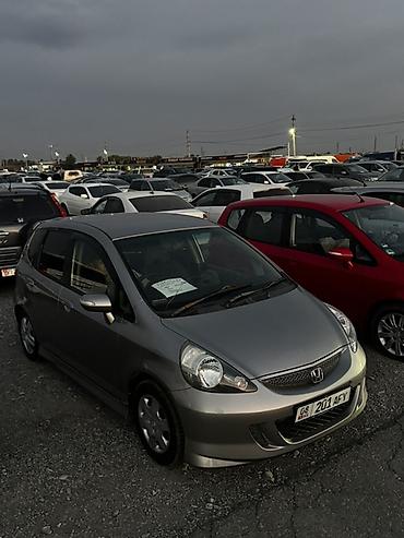honda fit ош: Honda Fit: 2003 г., 1.3 л, Автомат, Бензин, Хэтчбэк — 3