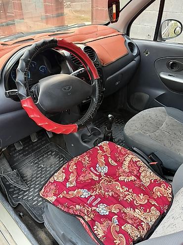 спарк сатуу: Daewoo Matiz: 2006 г., 0.1 - engine capacity л, Кол менен иштөөчү, Бензин, Хетчбек — 5