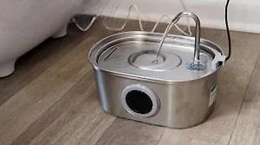 Pet Equipment & Accessories: METALNA FONTANA ZA KUCNE LJUBIMCE NOVA POJILICA ZA KUCE MACE | Cene — 10