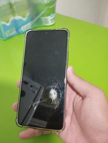 apple wat: Redmi, Redmi K70, Б/у, 256 ГБ, цвет - Белый, 2 SIM — 2