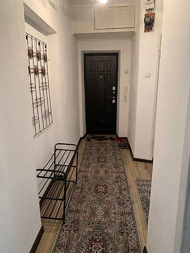 2 bedroom: Продаю 2-х квартиру. Индиаидулака в центре. Бокомбаева/ Исанова, с — 2