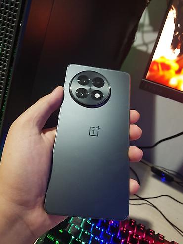 mate 20: OnePlus 13R, Б/у, 256 ГБ, цвет - Серый, 2 SIM — 2