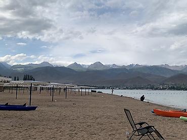 алма резорт: Гостевой дом на Иссык-Куле, ALMIR Guest House, Чолпон-Ата, 4 места, Посуточно — 8