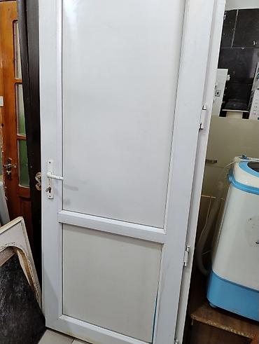 tolet: Tualet üçün İşlənmiş Plastik qapı 70x200 sm Naliçnik ilə, Ünvandan götürmə — 4