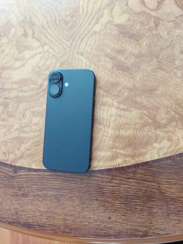 Apple iPhone: IPhone 16, 128 GB, Black Titanium
