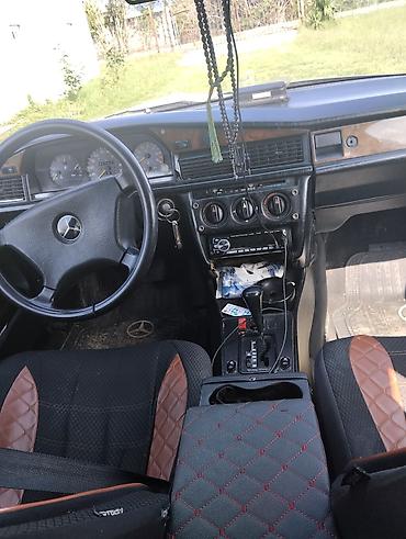 bentley arnage 6.8 twin turbo: Mercedes 190 dizel avtomat karopka 2.5 mator.ideal veziyyetdedi — 5