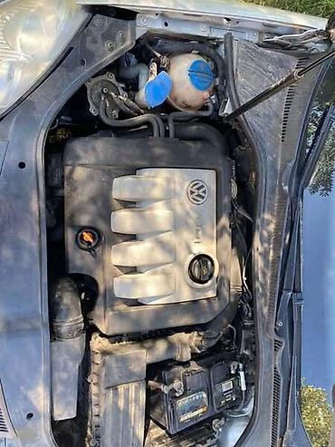 golf 2 crveni: MOTOR 1.9 TDI ZA VOLKSWAGEN GOLF 5 OD 2004. DO 2008. GOD. | Polovni — 1