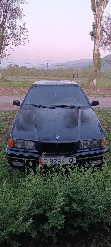 коропка бмв: BMW 3 series: 1992 г., 1.8 л, Механика, Бензин