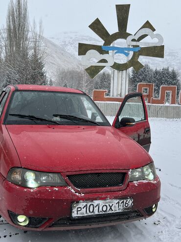 Daewoo: Daewoo Nexia: 2012 г., 1.5 л, Механика, Бензин, Седан