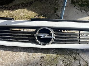 opel difuzer: Opel astra f ön radiator barmaqlığı (emblemli) - Marka/model — 1