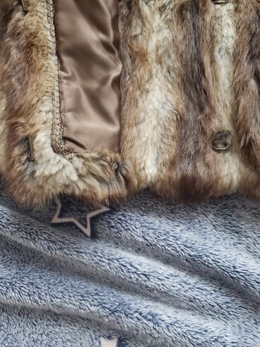 Krzneni kaputi: M, Sa postavom, Polarna lisica, bоја - Braon na lalafo.rs — 10 Krzneni kaputi: M, Sa postavom, Polarna lisica, bоја - Braon — 10