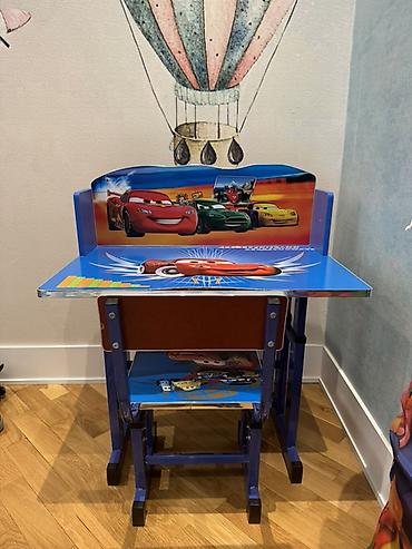 parker qelem: Uşaq üçün stol-stul dəsti – Cars (Şimşək McQueen) temalı - Parlaq — 1