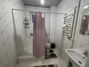 дом ынтымак: 250 м², 5 бөлмө — 6