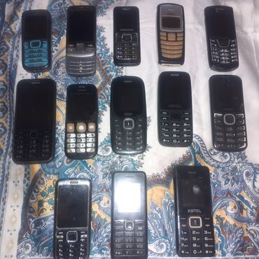 Nokia: Nokia 1, < 2 GB Memory Capacity, rəng - Qara, Düyməli — 1